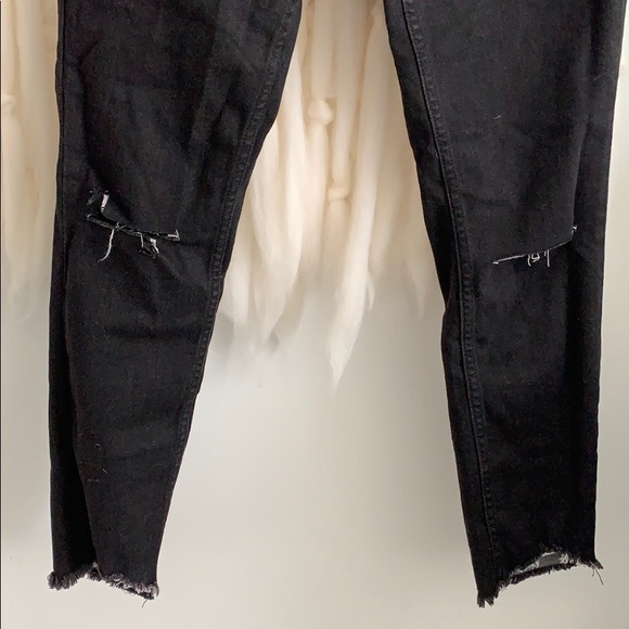 BNWT Free People Carbon Frayed Skinny Jean - Picture 3 of 6
